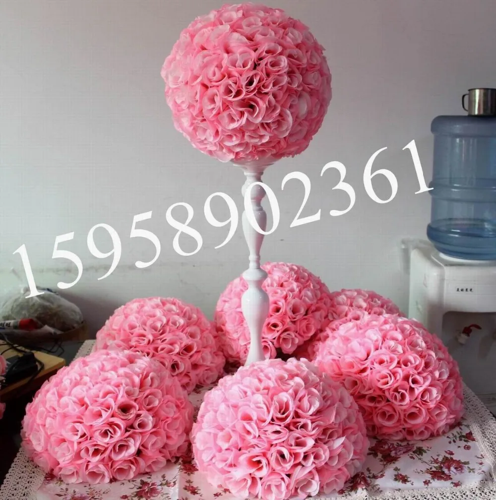 SPR 30cm plastic center,artificial flowers balls,wedding decorations,factory directly sales free shipping
SPR 30cm plastic center,artificial flowers balls,wedding decorations,factory directly sales free shipping