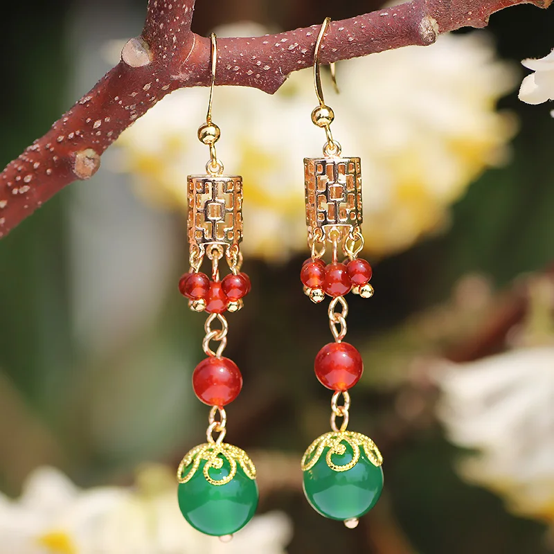 FARLENA Chinese Retro Ethnic Style Natural Stone Drop Earrings for Women Elegnat Onyx Tassel Dangle Earrings
FARLENA Chinese Retro Ethnic Style Natural Stone Drop Earrings for Women Elegnat Onyx Tassel Dangle Earrings