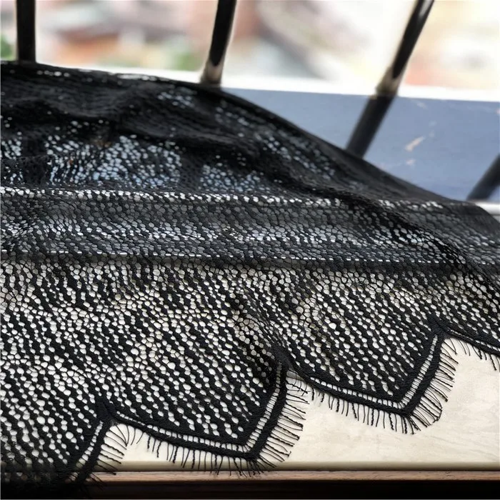3M/lot High quality french cord lace fabric, Beautiful Embroidery eyelashes scalloped african hand cut lace fabric
3M/lot High quality french cord lace fabric, Beautiful Embroidery eyelashes scalloped african hand cut lace fabric
