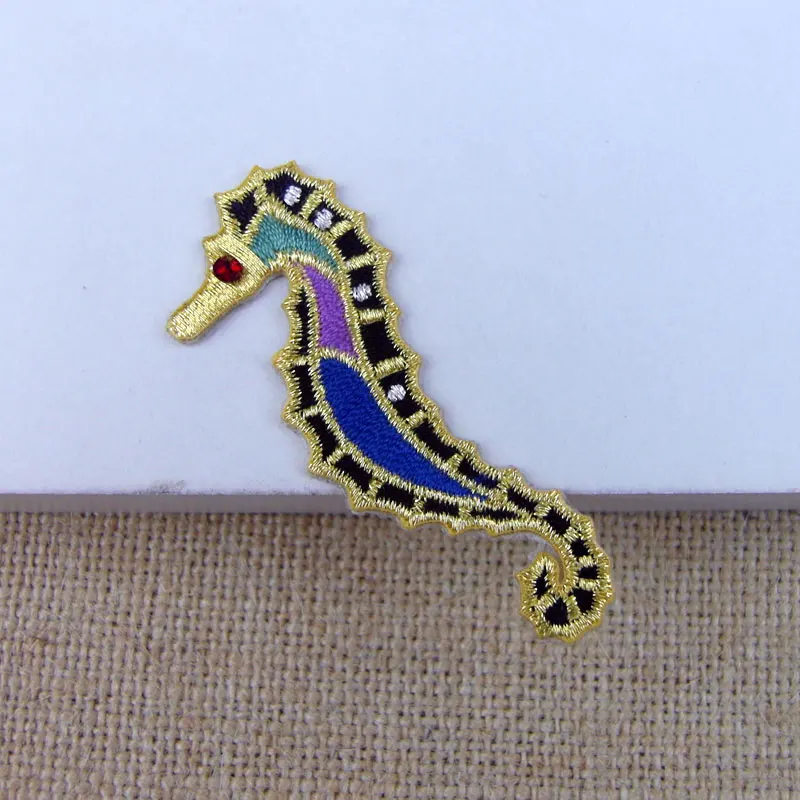 AHYONNIEX Beaded Embroidered Hippocampus Small Seahorse Patch Kids Cute Badges Cartoon Iron On Patches For Clothing
AHYONNIEX Beaded Embroidered Hippocampus Small Seahorse Patch Kids Cute Badges Cartoon Iron On Patches For Clothing