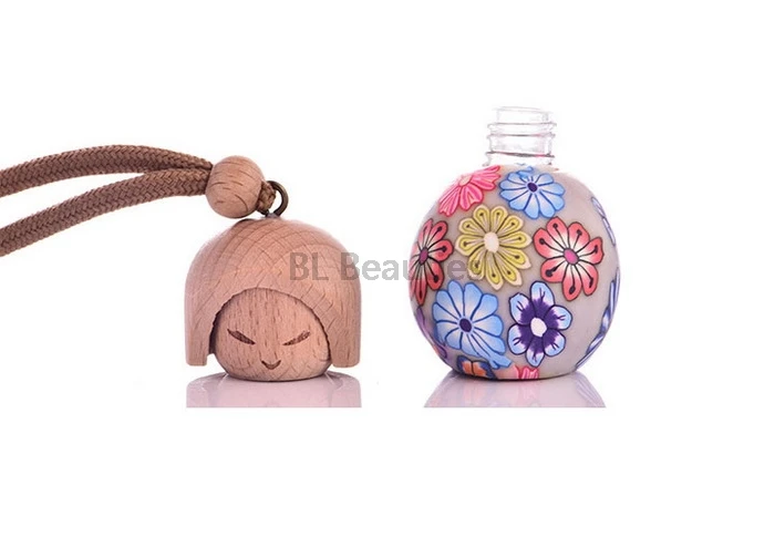 100pcs/lot 8ml Cute Doll Perfume Bottle Car Aroma Essential Oil Bottle Pendant Polymer Clay+Glass+Wood Refillable Empty Bottle
100pcs/lot 8ml Cute Doll Perfume Bottle Car Aroma Essential Oil Bottle Pendant Polymer Clay+Glass+Wood Refillable Empty Bottle