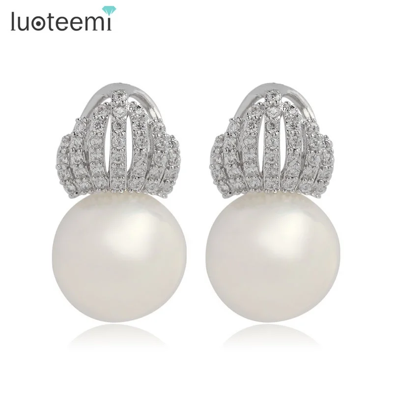 LUOTEEMI Cute Mushroom Stud Earring for Women Imitation Pearl Earrings Korean Fashion Design Boucle Oreille Femme Dropshipping
LUOTEEMI Cute Mushroom Stud Earring for Women Imitation Pearl Earrings Korean Fashion Design Boucle Oreille Femme Dropshipping