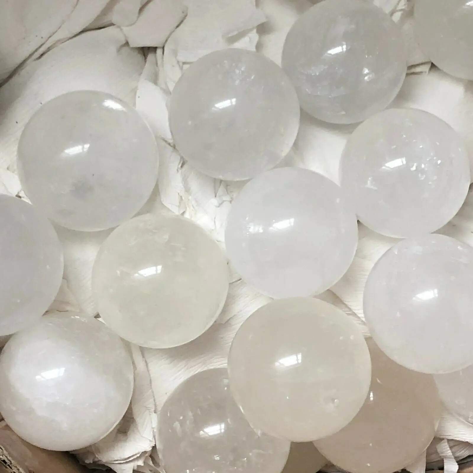 random rare natural white calcite crystal sphere quartz reiki ball healing home decoration for sale 1pcs
random rare natural white calcite crystal sphere quartz reiki ball healing home decoration for sale 1pcs