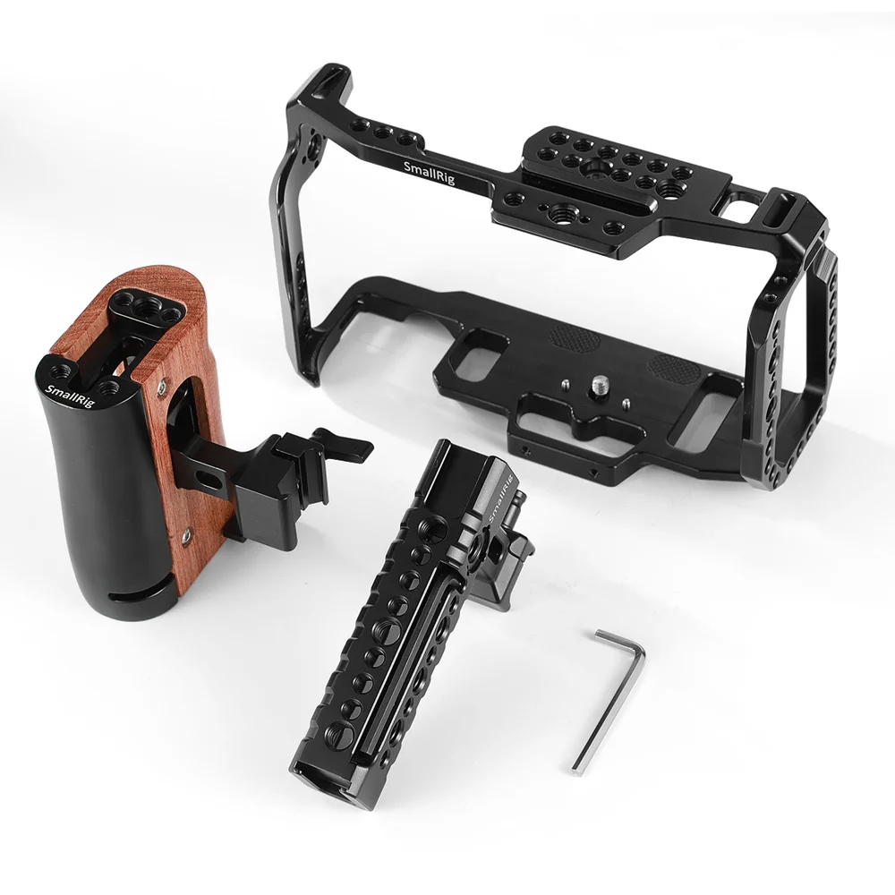 SmallRig BMPCC 4K Camera Cage Kit for Blackmagic Design Pocket Cinema Camera 4K Comes with a Cage + Top Handle +Side Handle
SmallRig BMPCC 4K Camera Cage Kit for Blackmagic Design Pocket Cinema Camera 4K Comes with a Cage + Top Handle +Side Handle