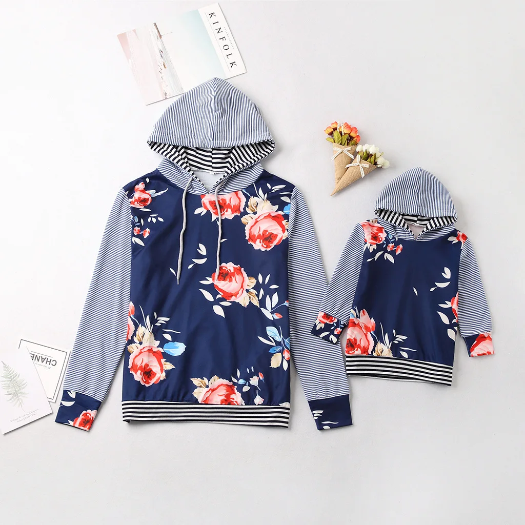 Autumn Mother Daughter Casual Wear Cute Family Matching Clothes Mommy and Me Hooded Sweater Clothes Outfits Girl Mom Tops
Autumn Mother Daughter Casual Wear Cute Family Matching Clothes Mommy and Me Hooded Sweater Clothes Outfits Girl Mom Tops