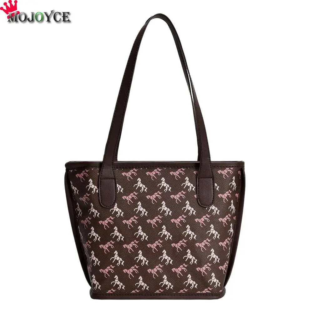 Youth Ladies Simple Versatile Bag Simple Horse Pattern PU Leather Shoulder Bags Fashion Female Shopping Handbags 
Youth Ladies Simple Versatile Bag Simple Horse Pattern PU Leather Shoulder Bags Fashion Female Shopping Handbags