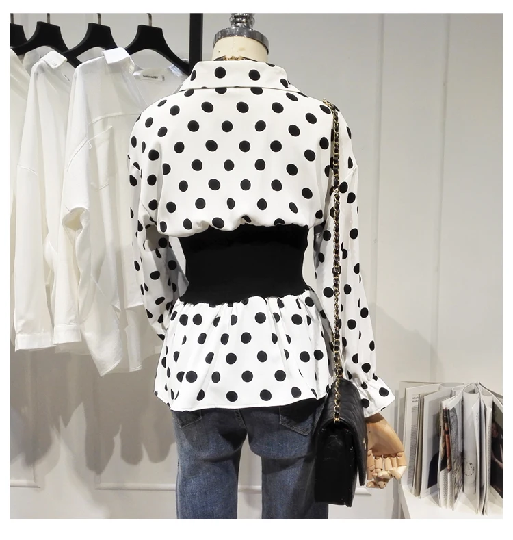 Waist Slimming Polka Dot Shirt for Women 2021 New V-neck Fashion Korean Style Shirt Bell Sleeve Long Sleeve Blouse Ladies Tops
Waist Slimming Polka Dot Shirt for Women 2021 New V-neck Fashion Korean Style Shirt Bell Sleeve Long Sleeve Blouse Ladies Tops