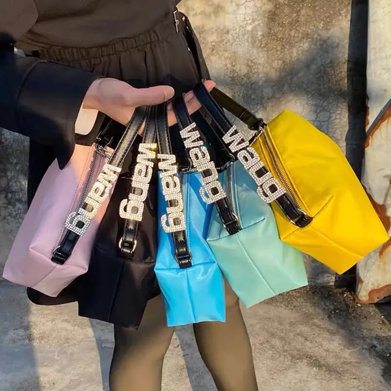 2021 Designer Brand Fashion Classic Quality Luxury Lady Convenient Satin Underarm Handbag Rhinestone Handbag A2
2021 Designer Brand Fashion Classic Quality Luxury Lady Convenient Satin Underarm Handbag Rhinestone Handbag A2