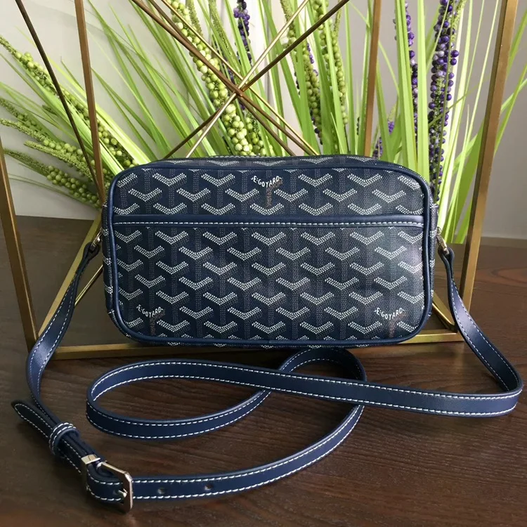 2021 new versatile fashion socialite temperament with leather lady small square bag dog teeth compact camera bag
2021 new versatile fashion socialite temperament with leather lady small square bag dog teeth compact camera bag
