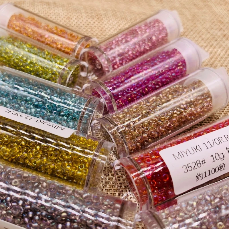 1100pcs 2mm Japan Miyuki Silver core transparent seed glass beads rice beads DIY production fashion jewelry handmade materials
1100pcs 2mm Japan Miyuki Silver core transparent seed glass beads rice beads DIY production fashion jewelry handmade materials
