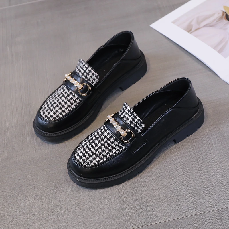 Women's Shoes Flat Fashion Vulcanized Shoes Platform Iarge Size Shoes Outdoor Non-slip Shoes 2021 New
Women's Shoes Flat Fashion Vulcanized Shoes Platform Iarge Size Shoes Outdoor Non-slip Shoes 2021 New