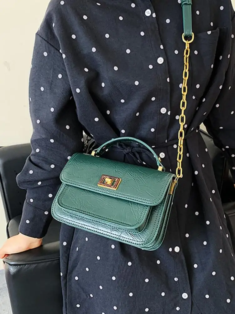 vintage Fashion Square Crossbody Bag 2020 New High Quality PU Leather Women's Designer Handbag Lock Chain Shoulder Messenger Bag
vintage Fashion Square Crossbody Bag 2020 New High Quality PU Leather Women's Designer Handbag Lock Chain Shoulder Messenger Bag