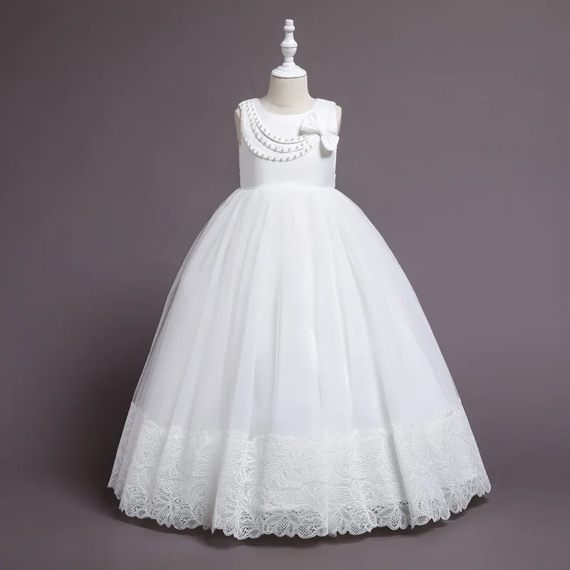 Детское кружевное платье с бантом, на возраст 10-12 лет 
Детское кружевное платье с бантом, на возраст 10-12 лет