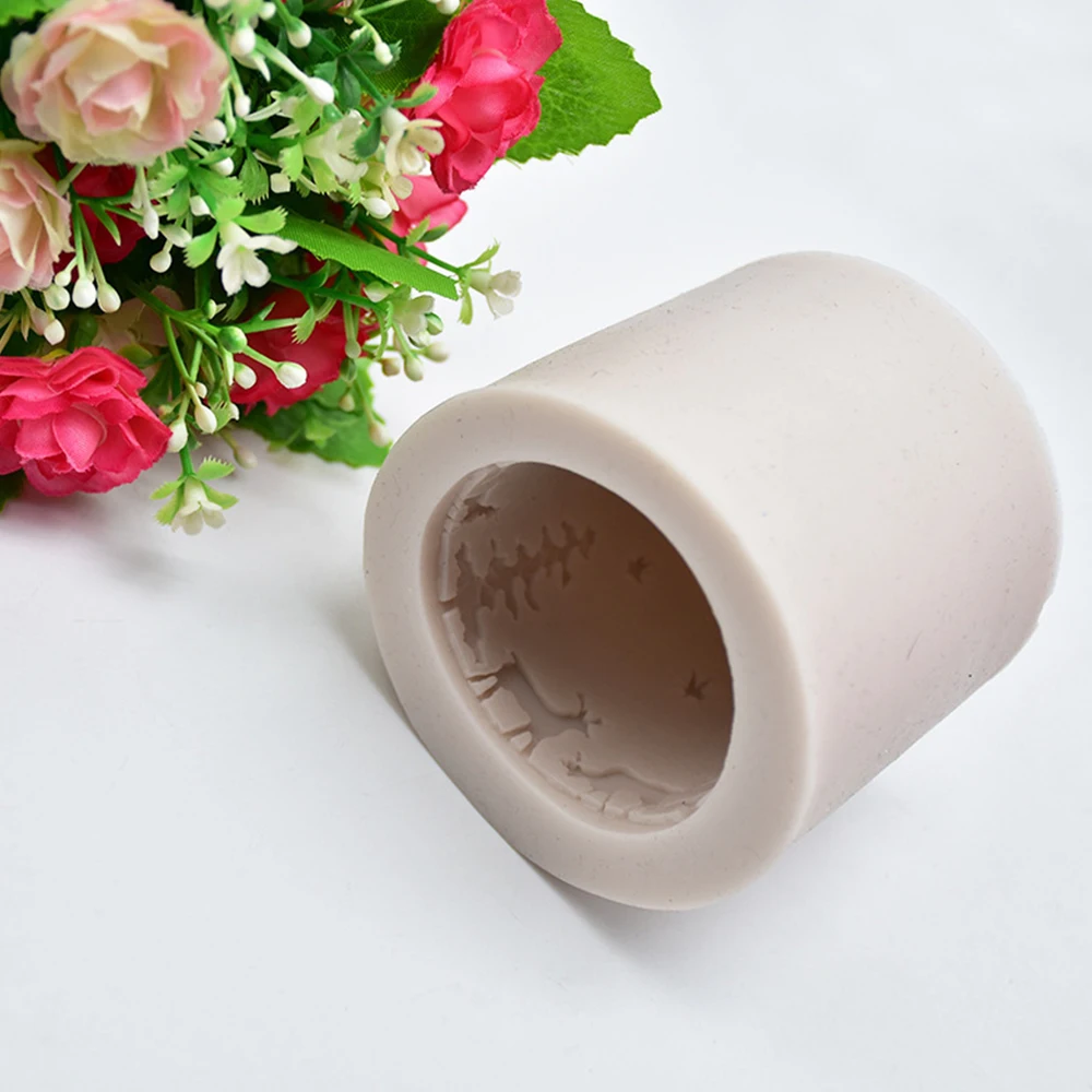 3D Christmas Cylinder Silicone Soy Wax Candle Soap Mold DIY Candles Mould Form Handmade Form Geometric Mold
3D Christmas Cylinder Silicone Soy Wax Candle Soap Mold DIY Candles Mould Form Handmade Form Geometric Mold