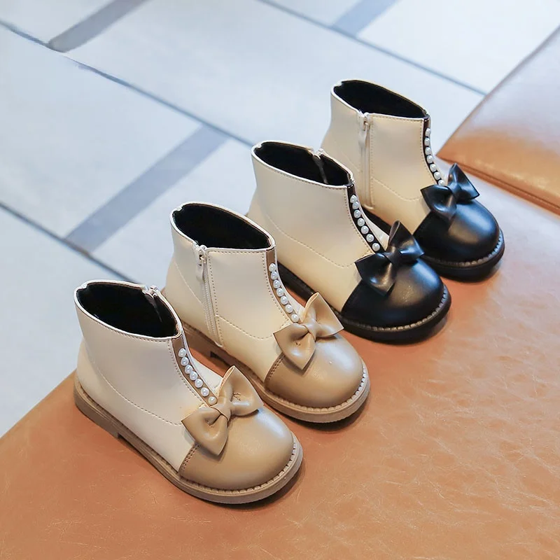 Kids Leather Boots 2021 Autumn Warm with Bow and Pearls Side Zip Martin Boots for Girls Assorted Fashion Children Ankle Boots
Kids Leather Boots 2021 Autumn Warm with Bow and Pearls Side Zip Martin Boots for Girls Assorted Fashion Children Ankle Boots