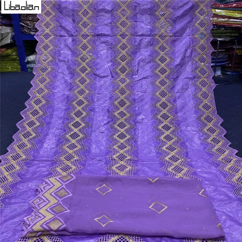 Sky Blue bazin riche african fabric 2020 newest african bazin broder fabric with nice embroidery African lace fabric E29-28
Sky Blue bazin riche african fabric 2020 newest african bazin broder fabric with nice embroidery African lace fabric E29-28