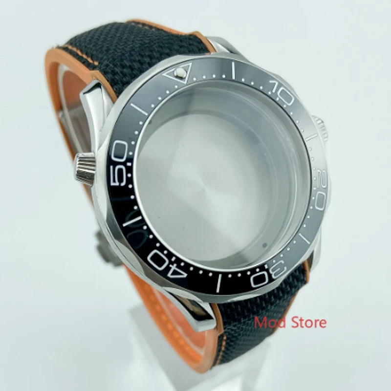 NEW For ETA2824 PT5000 Automatic Movement 20ATM 41mm Black White Writing Bezel Watch Case Sea-Master Style Sapphire Cystal
NEW For ETA2824 PT5000 Automatic Movement 20ATM 41mm Black White Writing Bezel Watch Case Sea-Master Style Sapphire Cystal