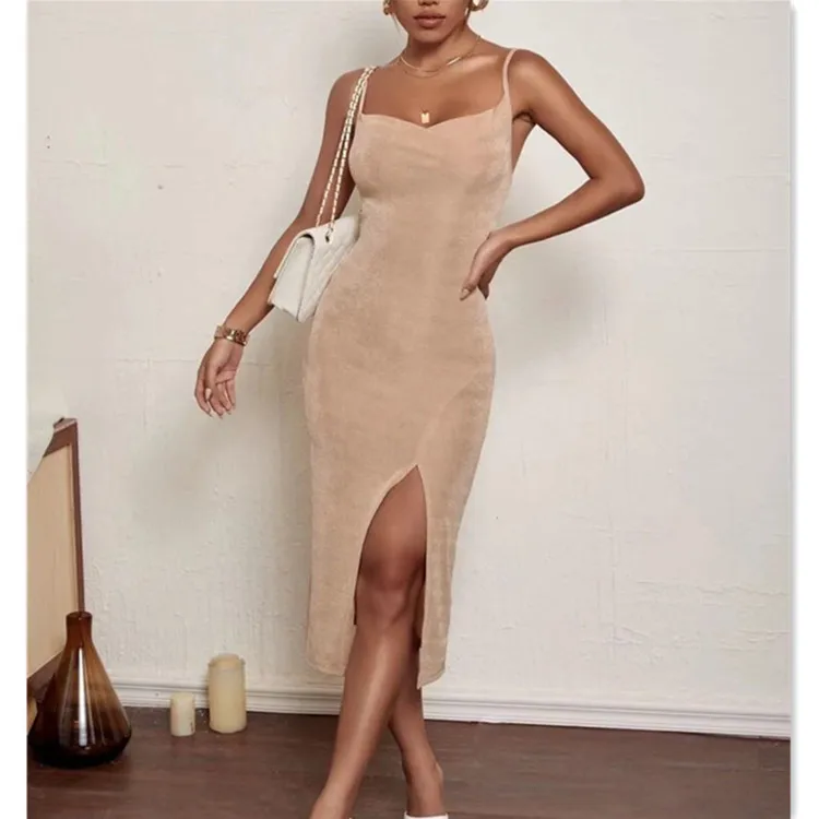 Elegant Women's Dresses Chain Strapless Sleeveless Solid Basic Split Knee-Length Bodycon 2022 Summer Sexy Young Style
Elegant Women's Dresses Chain Strapless Sleeveless Solid Basic Split Knee-Length Bodycon 2022 Summer Sexy Young Style
