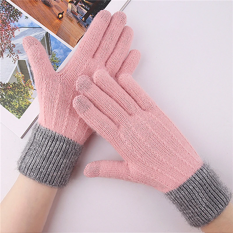 The New Touch Screen Ladies Cashmere Knit Winter Gloves Imitation Cashmere Knitting Plus Velvet Thick Warm Outdoor Gloves 2021
The New Touch Screen Ladies Cashmere Knit Winter Gloves Imitation Cashmere Knitting Plus Velvet Thick Warm Outdoor Gloves 2021