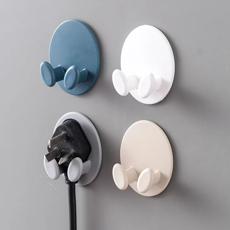 4 Pcs Simple Multifunctional Home Hooks Bedroom Room Power Plug Storage Rack Punch-Free Self Adhesive Hook Housekeeper Accessory
4 Pcs Simple Multifunctional Home Hooks Bedroom Room Power Plug Storage Rack Punch-Free Self Adhesive Hook Housekeeper Accessory