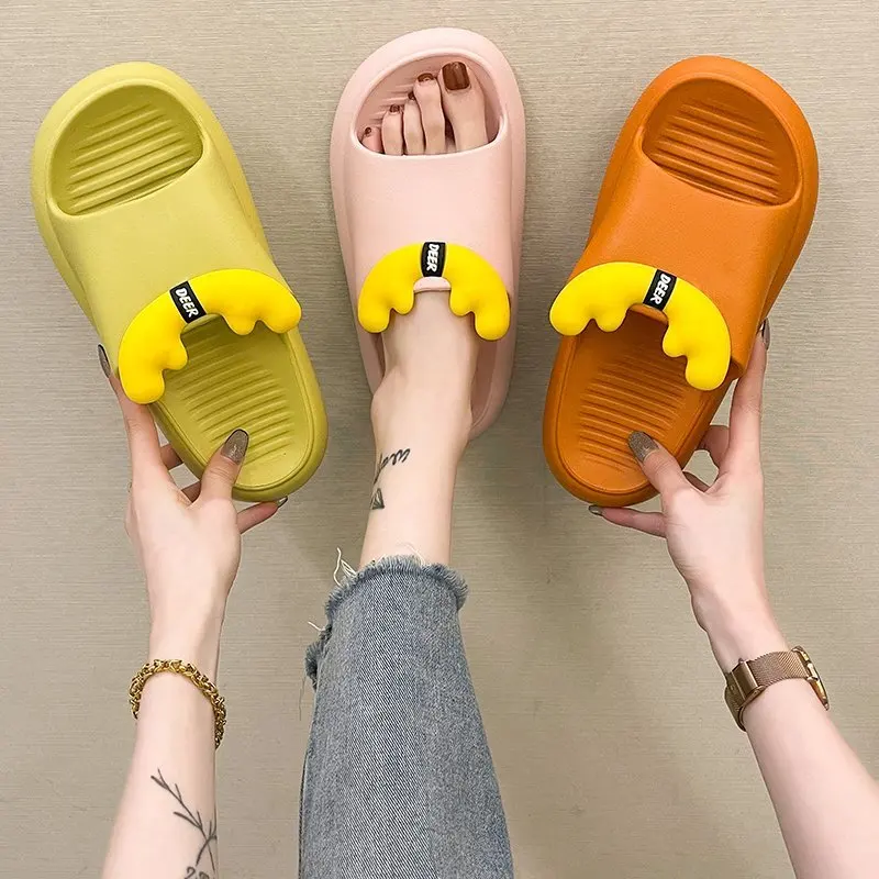 Women Thick Platform Slippers Summer Beach Eva Soft Sole Slide Sandals Leisure lovely Ladies Indoor Bathroom Anti-slip Shoes
Women Thick Platform Slippers Summer Beach Eva Soft Sole Slide Sandals Leisure lovely Ladies Indoor Bathroom Anti-slip Shoes
