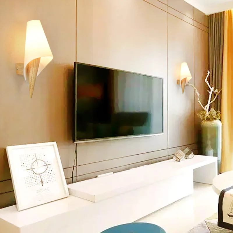 Creative Solid Wood Wall Lamps Bedside Lamp For Bedroom Led Hotel Room Reading Bedside Lamp Eye Protection Living Room Wall Lamp
Creative Solid Wood Wall Lamps Bedside Lamp For Bedroom Led Hotel Room Reading Bedside Lamp Eye Protection Living Room Wall Lamp