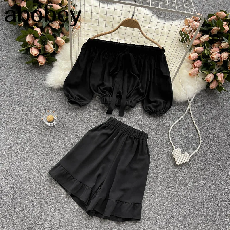 Women Summer Solid Beach Set Sexy Slash Neck Off Shoulder Short Tops+High Waist Wide Leg Short Pants Two Piece Suits
Women Summer Solid Beach Set Sexy Slash Neck Off Shoulder Short Tops+High Waist Wide Leg Short Pants Two Piece Suits