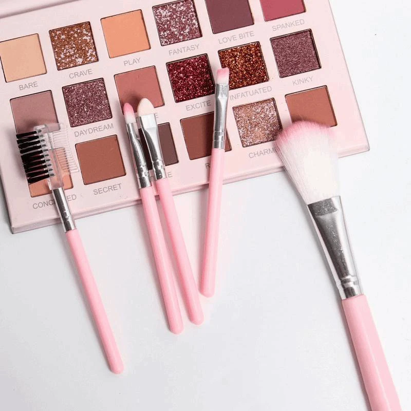 5pcs Professional Eye Makeup Brushes Set Eyeshadow Makeup Brushes Set with Soft Synthetic Beauty Make Up Blush Kit for Eyeshadow
5pcs Professional Eye Makeup Brushes Set Eyeshadow Makeup Brushes Set with Soft Synthetic Beauty Make Up Blush Kit for Eyeshadow