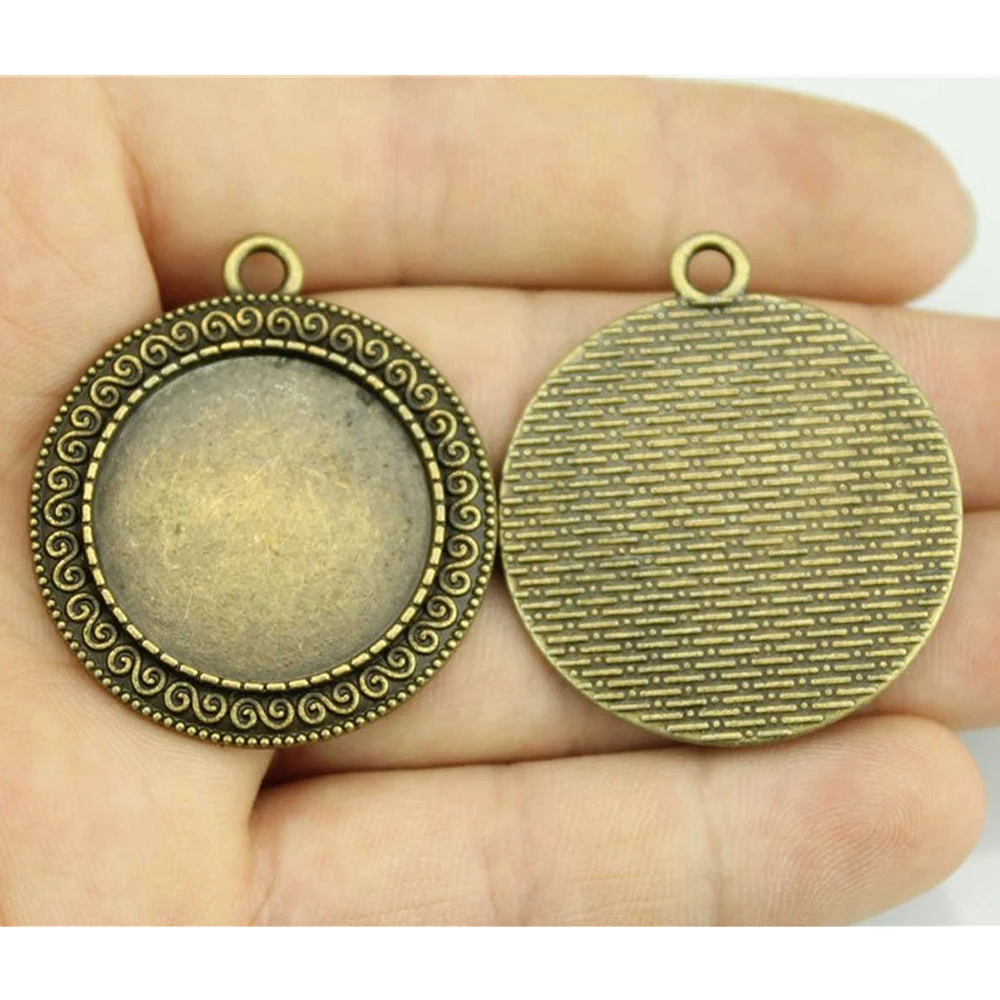 6pcs Fit 25mm Round Cabochons Cabochon Base Setting Vintage 2 Colors Cabochon Round 25mm Base Setting Pendant
6pcs Fit 25mm Round Cabochons Cabochon Base Setting Vintage 2 Colors Cabochon Round 25mm Base Setting Pendant
