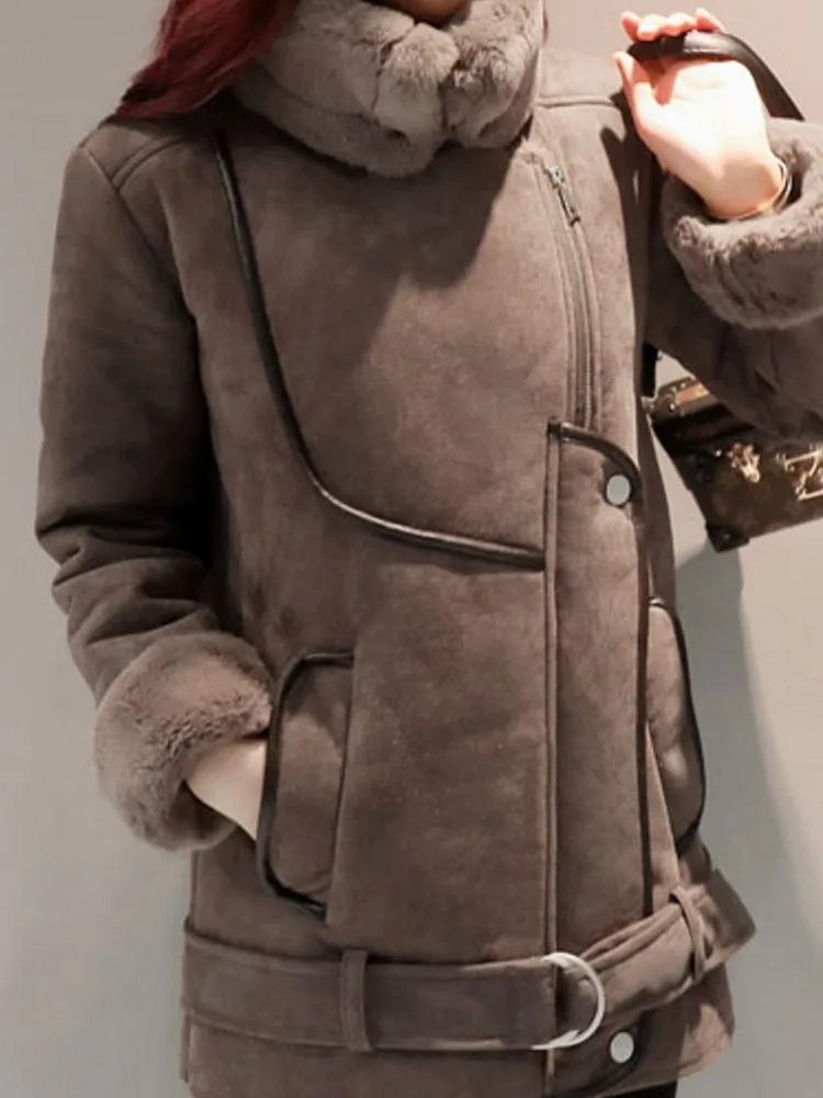 Winter Suede Lambs Wool Jacket Female High Streetwear Casual Plus Cashmere Thicken Warm Long Sleeve Fur Suede Coats 
Winter Suede Lambs Wool Jacket Female High Streetwear Casual Plus Cashmere Thicken Warm Long Sleeve Fur Suede Coats