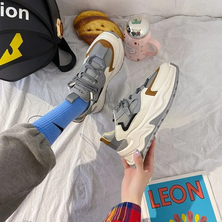 2021 Hot New Women Chunky Sneakers Thick Bottom Platform Vulcanize Shoes Fashion Breathable Casual Shoe for Woman Training Shoe 
2021 Hot New Women Chunky Sneakers Thick Bottom Platform Vulcanize Shoes Fashion Breathable Casual Shoe for Woman Training Shoe