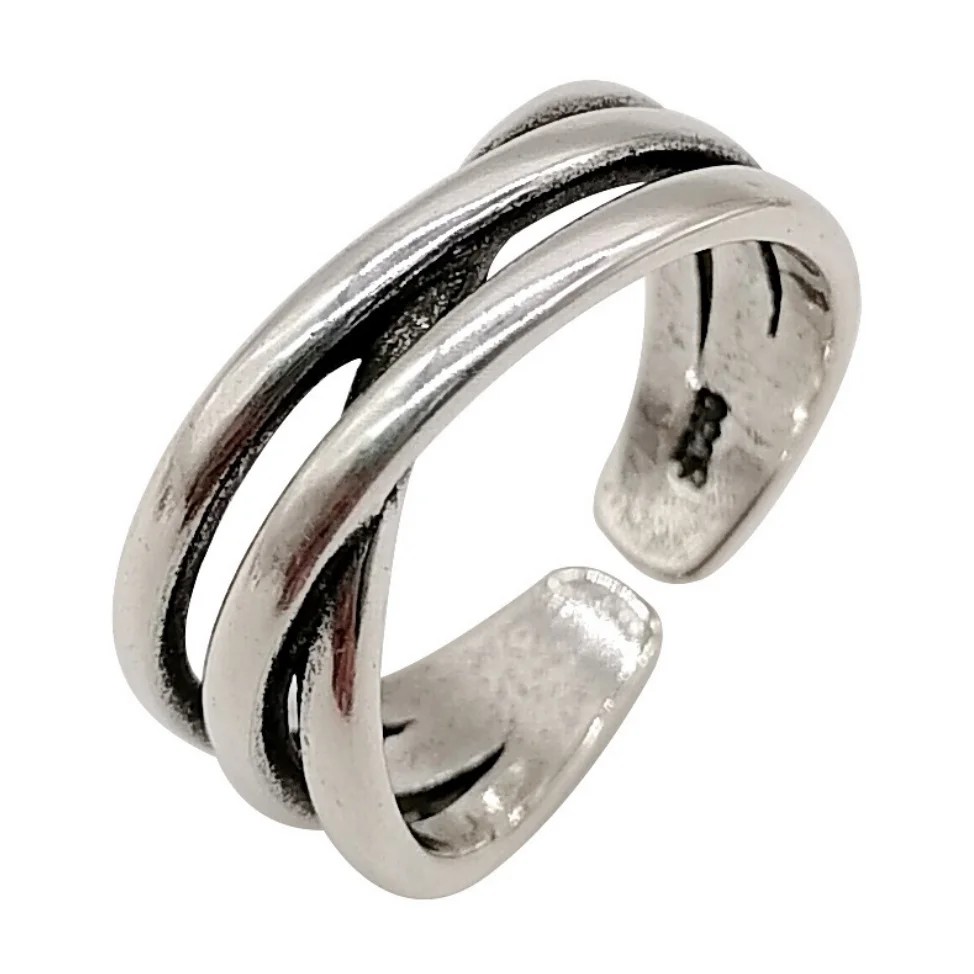 Japanese and Korean version of custom ring female retro old classic multi-layer winding irregular line ring open ring
Japanese and Korean version of custom ring female retro old classic multi-layer winding irregular line ring open ring