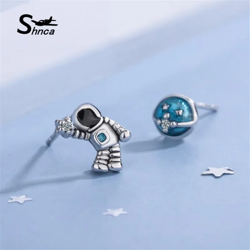 Женские серьги-гвоздики из серебра 925 пробы
Женские серьги-гвоздики из серебра 925 пробы