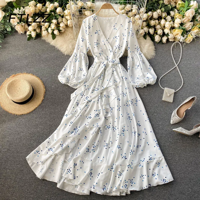 New Women Vintage Polka Dot Dress Spring Autumn Floral Print Long Dress Woman Sexy V Neck A Line Puff Sleeve High Waist Dresses
New Women Vintage Polka Dot Dress Spring Autumn Floral Print Long Dress Woman Sexy V Neck A Line Puff Sleeve High Waist Dresses