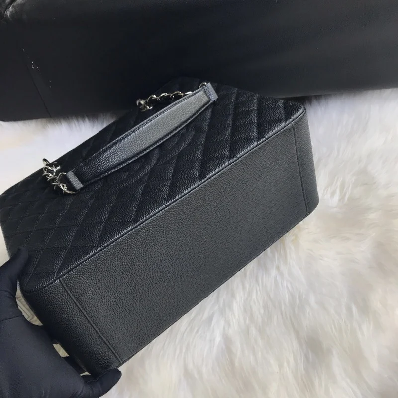 2021 new original quality real leather luxury handbag women famous brands High Quality New style fashionable single shoulder bag
2021 new original quality real leather luxury handbag women famous brands High Quality New style fashionable single shoulder bag