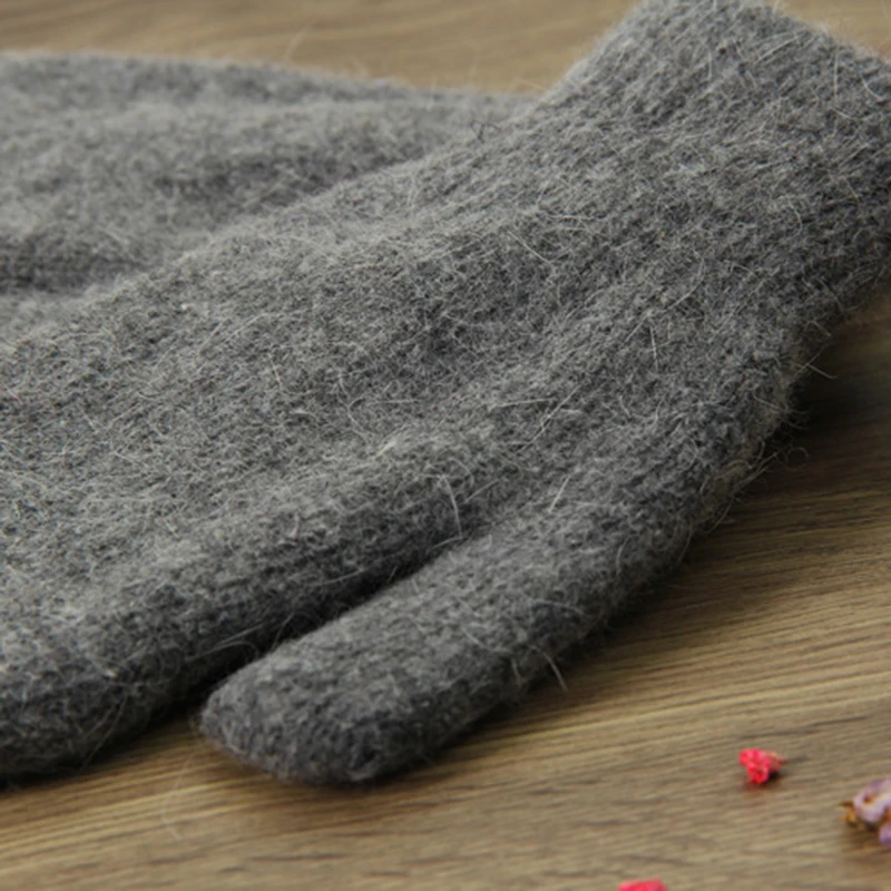Gloves Women Winter Woolen Thicker Warm Solid Simple All-match Womens Fashion Daily High Quality Casual Chic Females Harajuku
Gloves Women Winter Woolen Thicker Warm Solid Simple All-match Womens Fashion Daily High Quality Casual Chic Females Harajuku