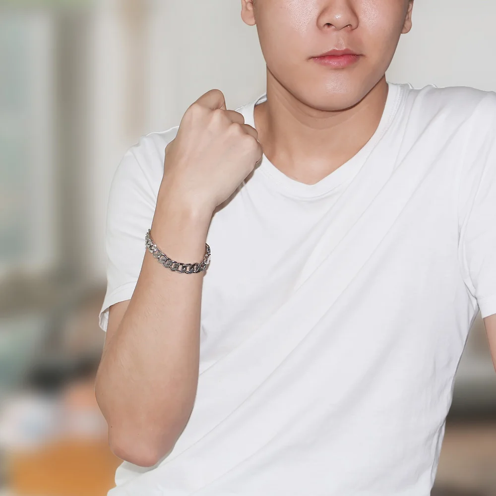 Men's Bracelets Silver Link Whip Chain 925 Sterling Silver Bracelets For Men Women Wholesale Jewelry Gift
Men's Bracelets Silver Link Whip Chain 925 Sterling Silver Bracelets For Men Women Wholesale Jewelry Gift