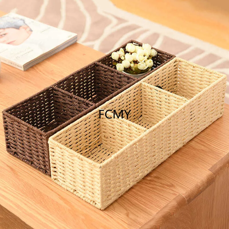 2021 New Desktop Storage Basket European Pastoral Style Finishing Box Creative Sundries Stationery Storage Box Rattan Woven Box
2021 New Desktop Storage Basket European Pastoral Style Finishing Box Creative Sundries Stationery Storage Box Rattan Woven Box