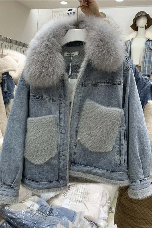 Jacket Top Fashion Wide-waisted No Solid Full Female 2020 New Winter Loose Plus Thick Fox Fur Big Collar Cotton Clothes Women
Jacket Top Fashion Wide-waisted No Solid Full Female 2020 New Winter Loose Plus Thick Fox Fur Big Collar Cotton Clothes Women