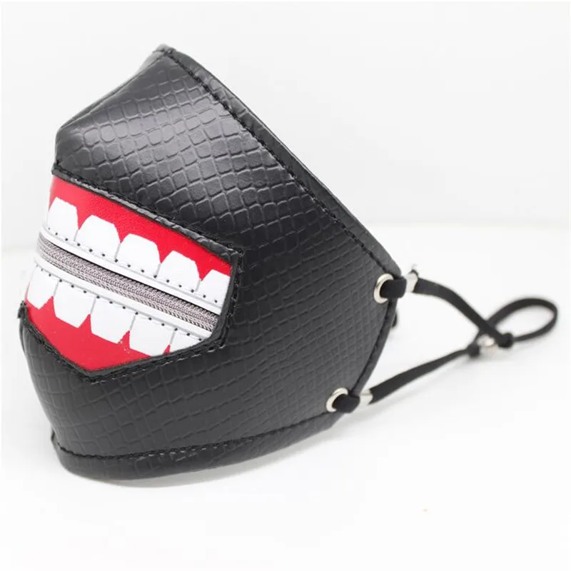Hot New Anime Tokyo Ghoul Mask Kaneki Ken Cosplay Costumes Accessories Terror Zipper Exaggerated Personality Fashion Black Mask
Hot New Anime Tokyo Ghoul Mask Kaneki Ken Cosplay Costumes Accessories Terror Zipper Exaggerated Personality Fashion Black Mask