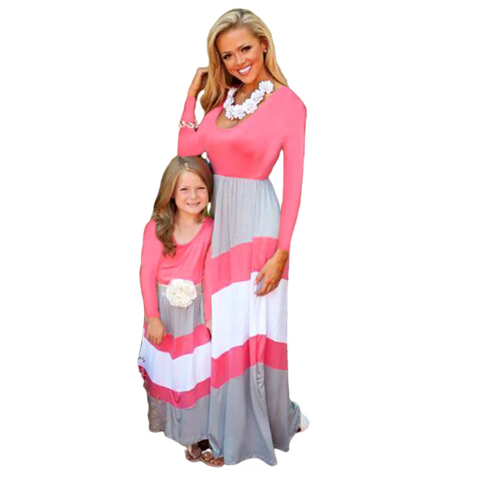 Maxi Dress Mother and Daughter Matching Clothing Striped Little Kids Clothes Patchwork Family Look Long Sleeve Dresses for Girls
Maxi Dress Mother and Daughter Matching Clothing Striped Little Kids Clothes Patchwork Family Look Long Sleeve Dresses for Girls
