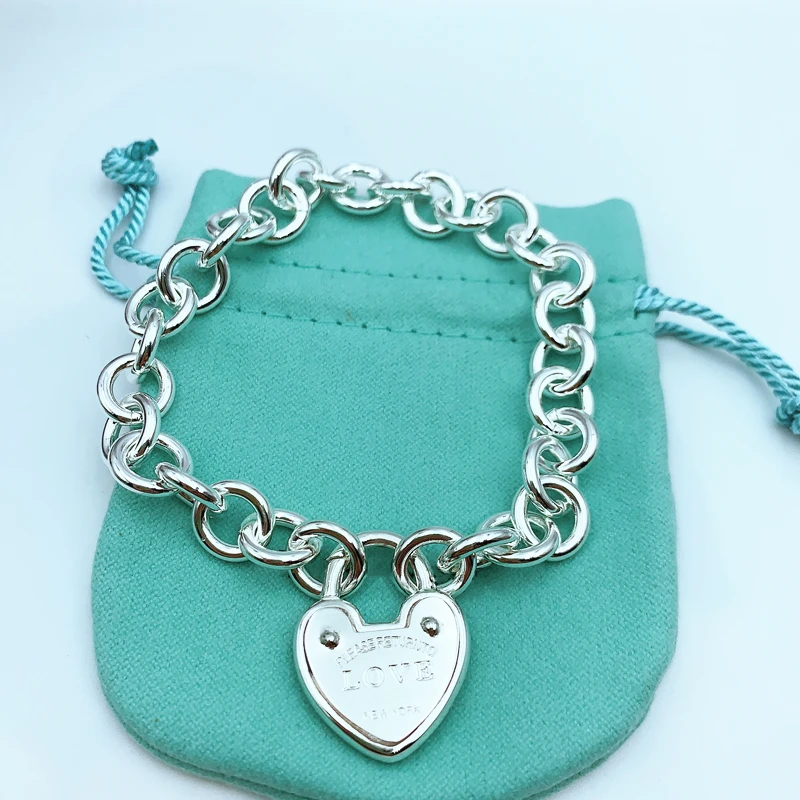 925 Sterling Silver Chain Bracelet Women's Personality Popular Heavy Industry Style Heart-Shaped Lock Music Party Luxury Jewelry
925 Sterling Silver Chain Bracelet Women's Personality Popular Heavy Industry Style Heart-Shaped Lock Music Party Luxury Jewelry