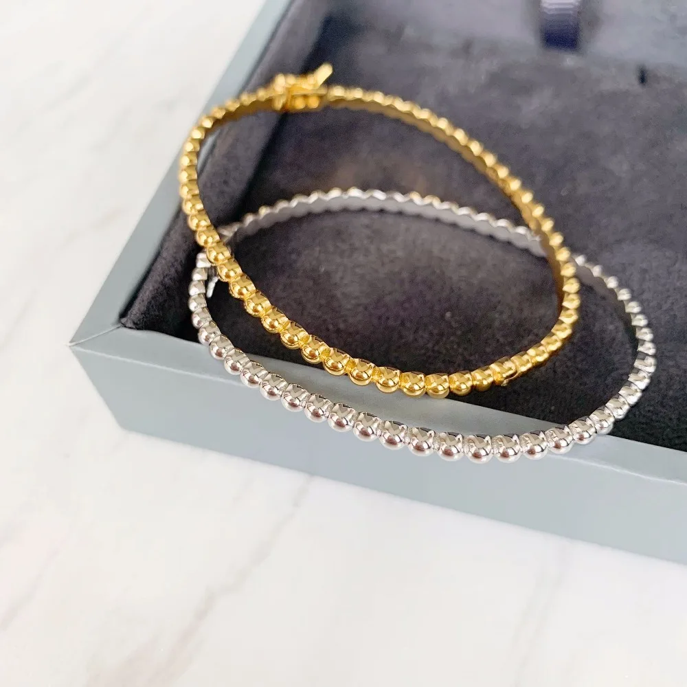 Браслет женский из серебра 925 пробы, с шариками
Браслет женский из серебра 925 пробы, с шариками