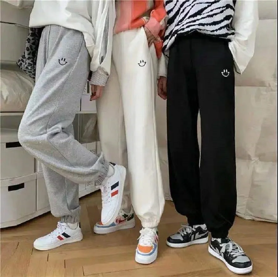 Large Big Size Autumn Winter Plus Velvet Thicken Girls Casual Sports Harem Pants Women Long Pants High Rise Loose Warm Trousers
Large Big Size Autumn Winter Plus Velvet Thicken Girls Casual Sports Harem Pants Women Long Pants High Rise Loose Warm Trousers