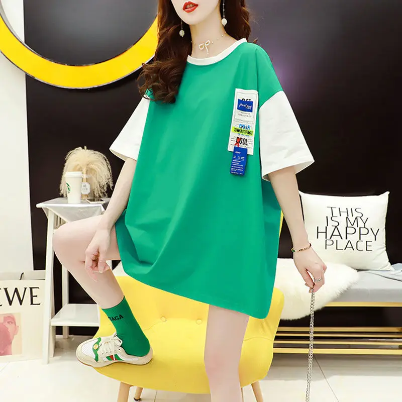 Fashionable foreign style contrast color short sleeve T-shirt women's summer 2021 new small group age reduction clothes 
Fashionable foreign style contrast color short sleeve T-shirt women's summer 2021 new small group age reduction clothes