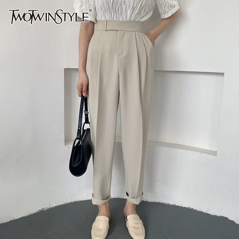 TWOTWINSTYLE Loose Ruched Harem Pants For Women High Waist Casual Minimalist Trouser Female Fashion New Clothing 2021 Spring
TWOTWINSTYLE Loose Ruched Harem Pants For Women High Waist Casual Minimalist Trouser Female Fashion New Clothing 2021 Spring