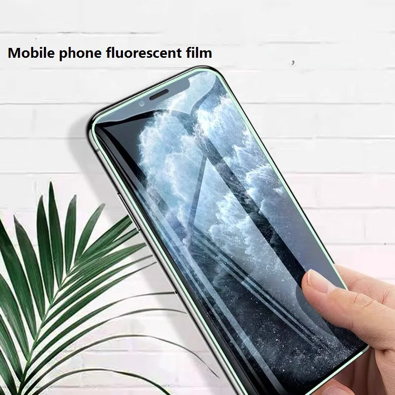 Apply iPhone13 noctilucent drop toughened membrane apple 13 promax full-screen fluorescence toughened cell phone protective film
Apply iPhone13 noctilucent drop toughened membrane apple 13 promax full-screen fluorescence toughened cell phone protective film