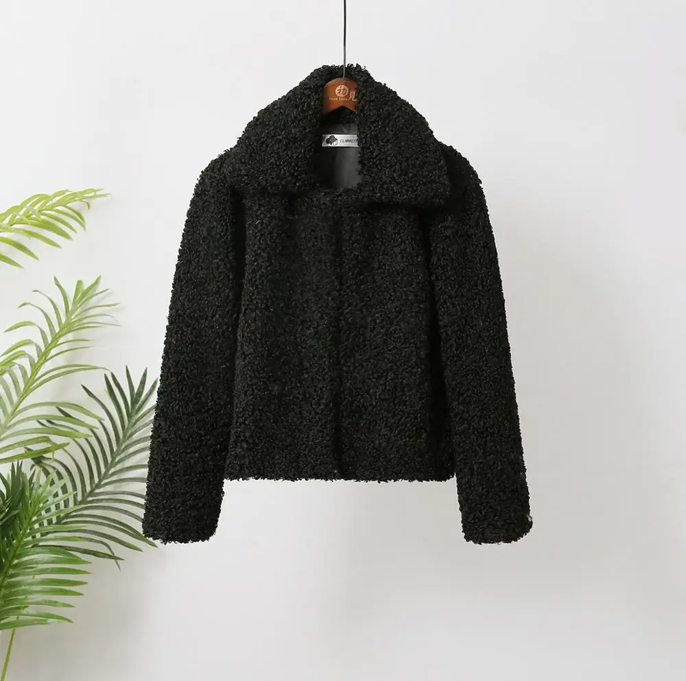 Plush Coat Plus Size Women Autumn Winter Fluffy 2019 Solid Long Sleeve Lapel Open Front Fake Fur Coat Soft Female Overcoat 
Plush Coat Plus Size Women Autumn Winter Fluffy 2019 Solid Long Sleeve Lapel Open Front Fake Fur Coat Soft Female Overcoat