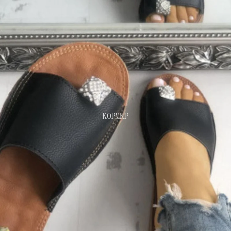 Crystal Women Sandals Solid Color 2021 Summer Round Toe Slides Slip-On Ladies Beach Sandals Flats Zapatos De Mujer Gladiator
Crystal Women Sandals Solid Color 2021 Summer Round Toe Slides Slip-On Ladies Beach Sandals Flats Zapatos De Mujer Gladiator