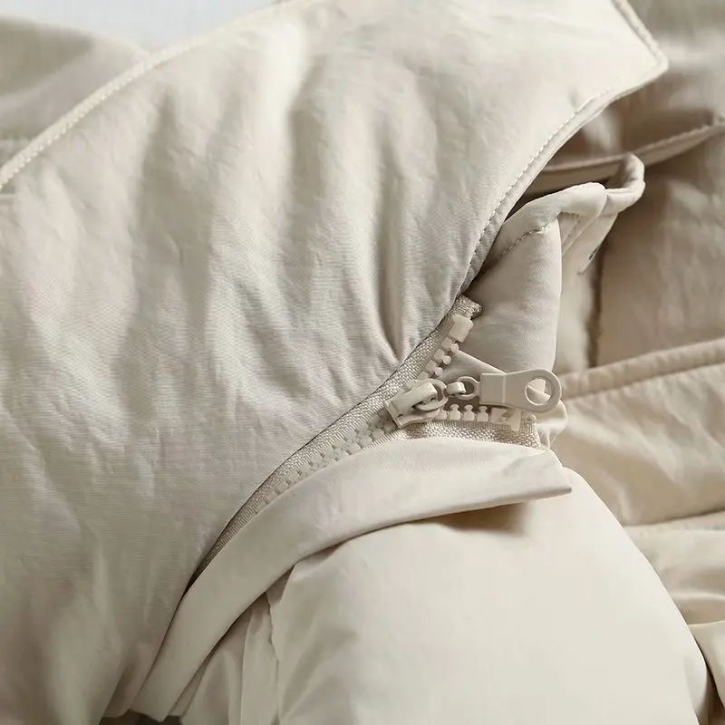 2021 Casual Solid Color Women's Vest Cotton Hooded Thicken Down Coat Sleeveless Winter Vests For Women
2021 Casual Solid Color Women's Vest Cotton Hooded Thicken Down Coat Sleeveless Winter Vests For Women